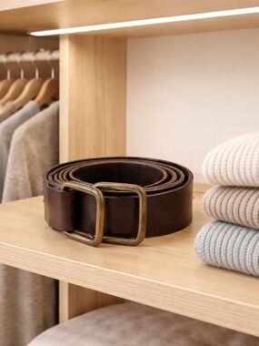 Women's Leather Belt Double-Ring Rectangular Buckle Brushed Brass Finish. 42